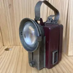 Item thumbnail for item 35d5a7d5-4404-472d-adf2-b861e17153ee