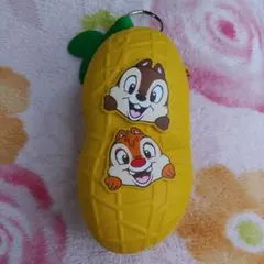 チップ ＆ デール　☆　ピーナッツ　ソフトポーチ