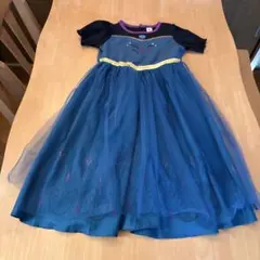 新品　Disney プリンセス　アナ雪　エルサ戴冠式半袖ドレス 100