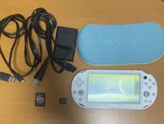 PlayStation Vita (PCH-2000) 【動作確認済み】