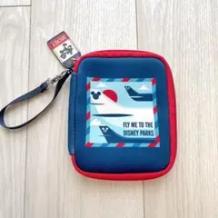 ディズニー パスポートケース ガジェットポーチ 飛行機柄のサムネイル