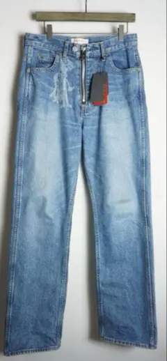 Item thumbnail for item 22987649-7fa2-4f4a-832b-94eb637e90ee