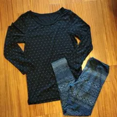 HEATTECH 長袖トップスとレギンスセット 130cm