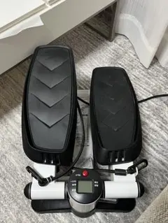 エクササイズマシン デジタルディスプレイ付き