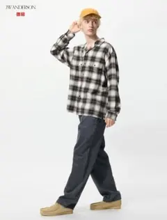 uniqlo ストレートジーンズ