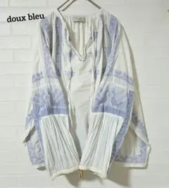 【doux bleu　ドゥーブルー】　刺繍♪　トップス　シャツ　プルオーバー