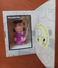 スヌーピー展　フィンガーパペット ルーシー