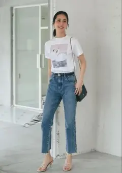 セブンテン スワン Tシャツ seventen by kawahito mihoのサムネイル