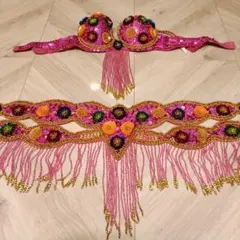 ベリーダンストップス