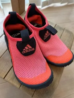 adidas SUMMER.RDY キッズシューズ