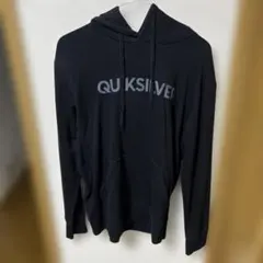ゆ*ん様 QUIKSILVER パーカー ブラック クイックシルバー フーディのサムネイル
