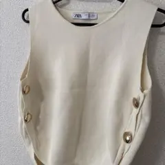 ニット　ノースリーブ