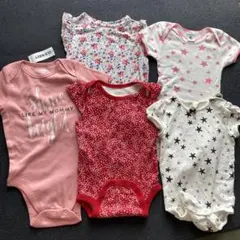 ⭐︎1枚未使用・タグ付き⭐︎ 半袖ロンパース　5枚セット