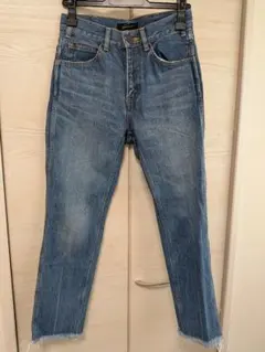 STUNNING LURE デニムパンツ　クロップド丈　サイズSのサムネイル