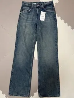 ZARA タグ付き新品　ストレートパンツ　インディゴのサムネイル