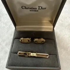 クリスチャンディオール　Diorロゴネクタイピン/カフスセット　ゴールド