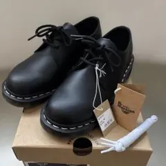 ドクターマーチン 3ホール UK5 WS希少 2025年最新】ドクターマーチン uk5 3ホールの人気アイテム - メルカリ