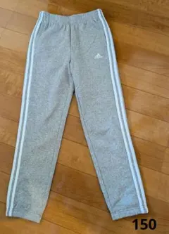 adidas アディダススエットパンツ150