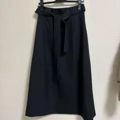 Mila Owen ブラック ウエストベルト　リボン　スカート