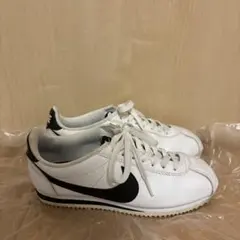 Nike CORTEZ スニーカー