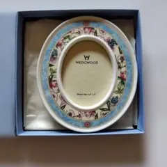 WEDGWOOD フォトフレーム 楕円形 花柄のサムネイル