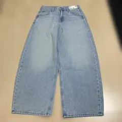 UNIQLO バギーカーブジーンズ　26インチ