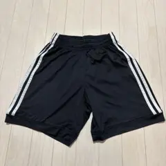 adidas 3本ライン 黒ハーフパンツ Sサイズ