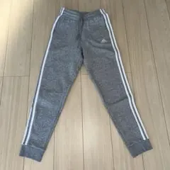 adidas グレー パンツ