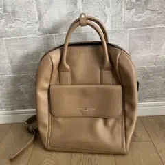 【TOMMY HILFIGER】 ベージュリュックのサムネイル