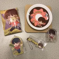 一番くじTinyTANダイナマイトj-hope&アクリルチャーム