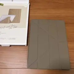 iPad 10.2インチ　第7.8.9世代　ケース グレーベージュ　3COINS