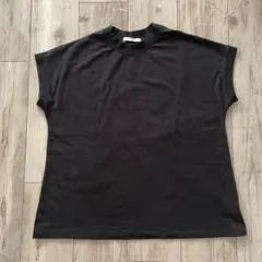 Petit Fleur フレンチスリーブ Tシャツのサムネイル