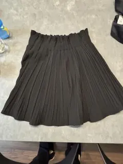 ZARA WOMAN ブラック プリーツミニスカート