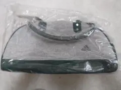 【新品】ａｄｉｄａｓ　アディダス　かわいいスポーツバッグ　男女兼用（緑）