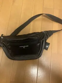 CALVIN KLEIN ウエストポーチ ショルダーバッグ