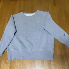 Champion グレーのトレーナー　Lサイズ