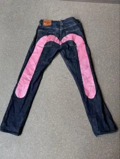 （鬼瓦鉄漢）EVISU 2001 デニムパンツ ピンクペイント 鬼瓦鉄漢様専用）EVISU 2001 デニムパンツ ピンクペイント - メルカリ