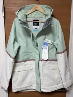半額✨新品未使用タグ付✨ROXYロキシースノーボードウェア グリーン×ホワイトＬ