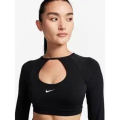 Nike 長袖クロップドトップ ブラック