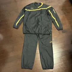 Mizuno IGNITUS 上下セット 黒/黄色