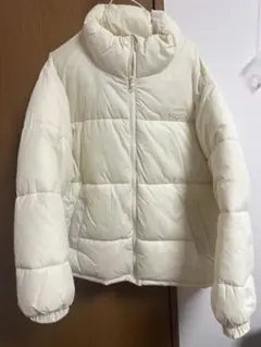 アイボリー ダウンジャケット