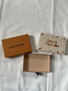 【LOUIS VUITTON】空箱　2023年クリスマス限定パッケージ付き