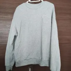 グレー クルーネック トレーナー