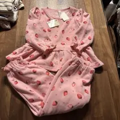 いちご柄フリースパジャマ 100cm