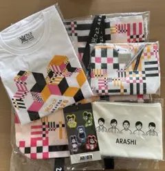 【コメント必須】藤井風 アロハ お土産 Tシャツ S グッズ 日産スタジアム コメント必須】藤井風 アロハ お土産 Tシャツ S グッズ 日産スタジアム