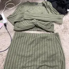 SHEIN リブニット セットアップ カーキ