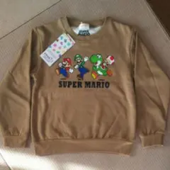 【新品、未使用】スーパーマリオ キッズ トレーナー 130㎝