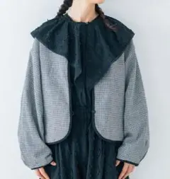 完売品　サマンサモスモス　kazumiリバーシブルジャケット　ブラックのサムネイル