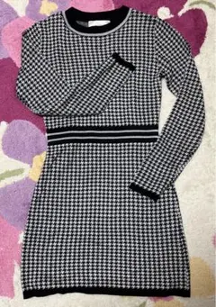 ハウンドトゥース柄ニットワンピース　美品