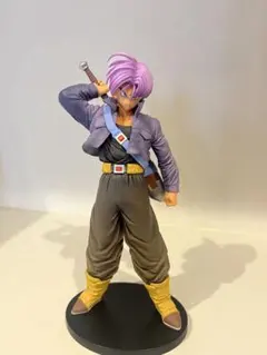 ワ*ン様 ドラゴンボール レジェンズトランクス フィギュア
